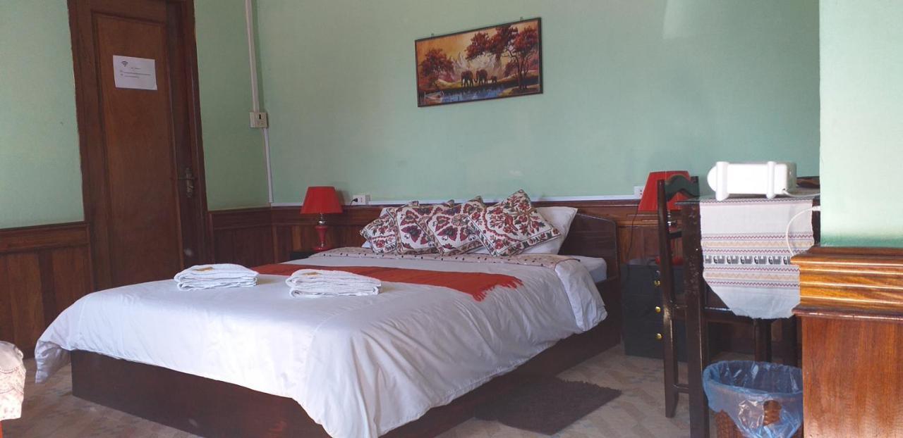 Pukyo Bed And Breakfast Belgian Lao Ban Nangoy 外观 照片